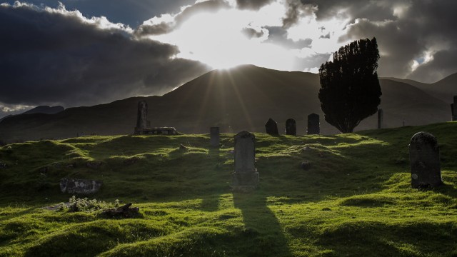 Мечтала пик горы я покорить...